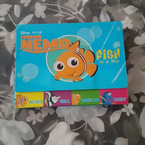 Disney | Other | Disneys Pixar Finding Nemo Fish In A Box Set 4 ...